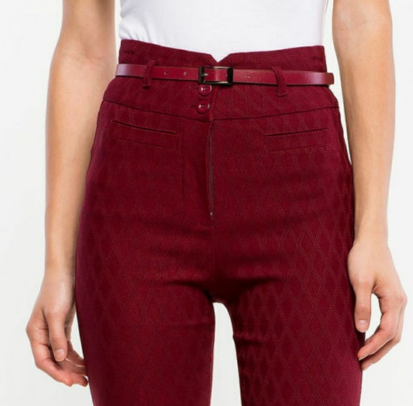 A'gaci textured belted high waist burgundy pants medium - Picture 2 of 7